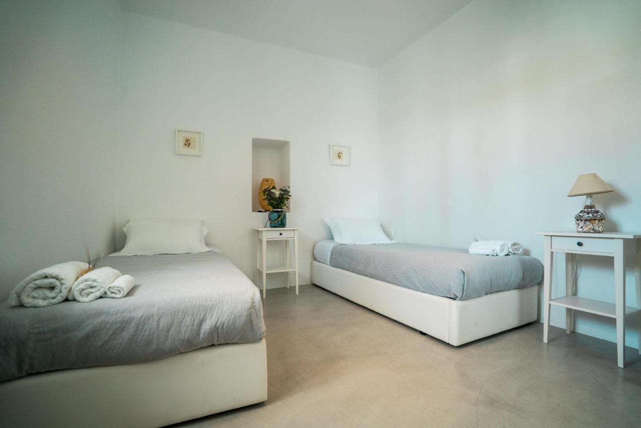 Plori Studios And Apartments Aegiali Extérieur photo