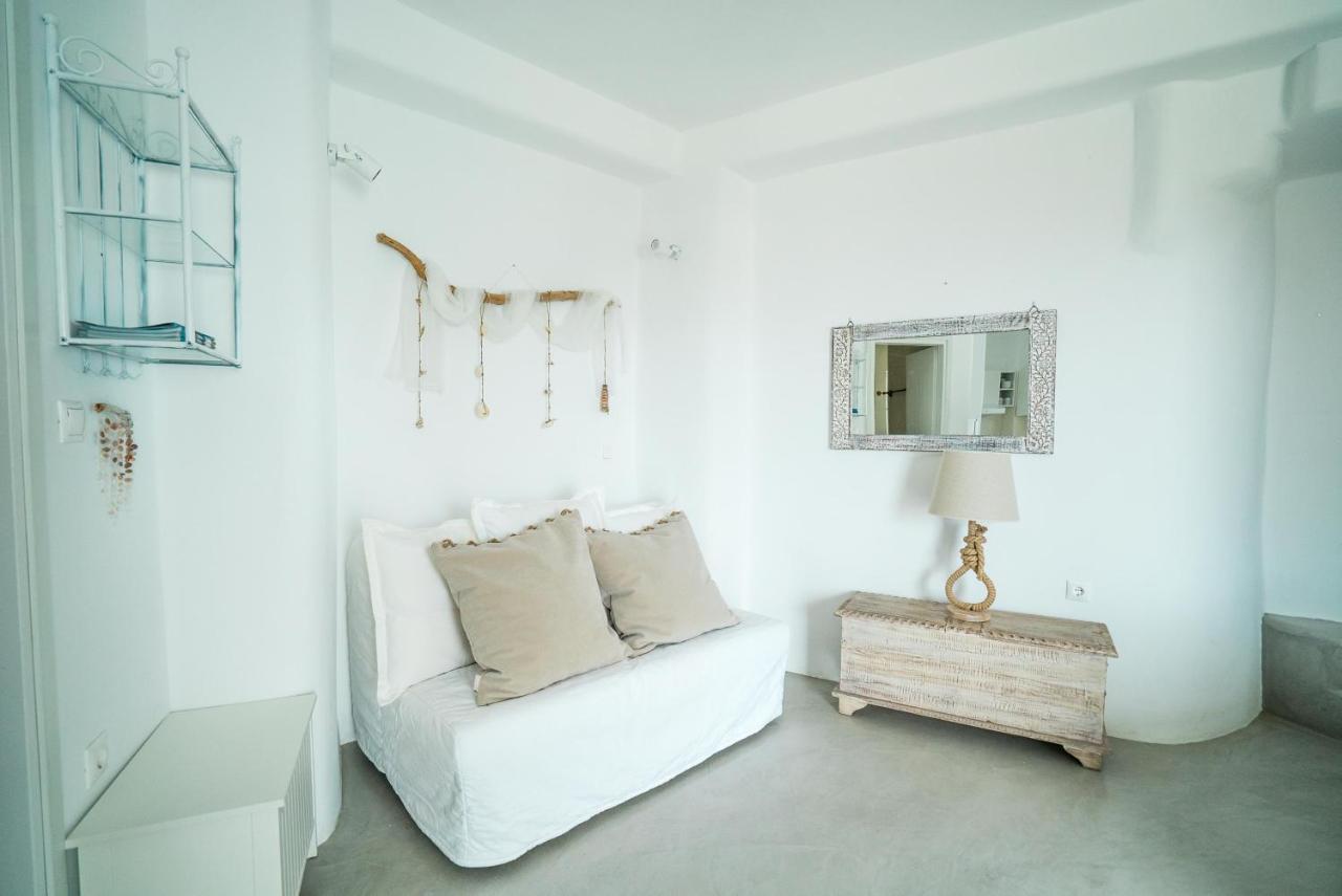 Plori Studios And Apartments Aegiali Extérieur photo